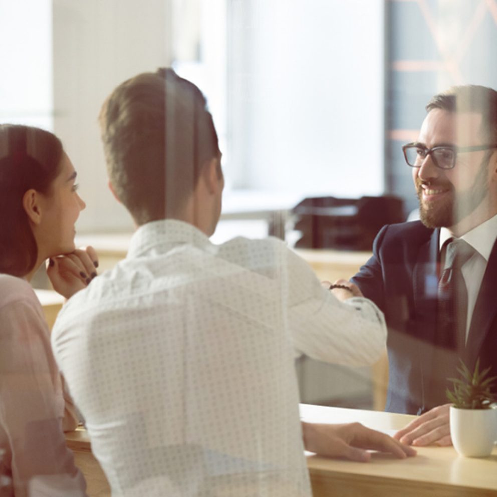 Siempre con un especialista en inversión cerca de ti